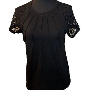 Automet Women's Casual Black Pullover Top with Lace Short-sleeves, Size Small